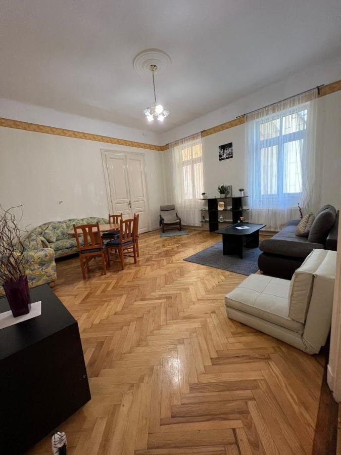 Elena Suite Boedapest Buitenkant foto