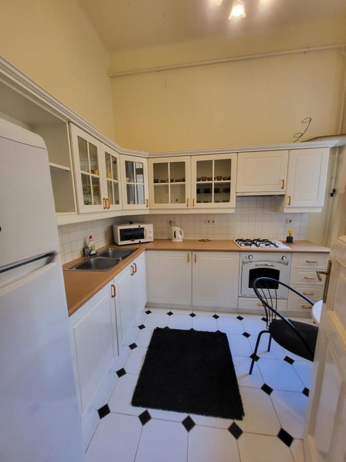 Elena Suite Boedapest Buitenkant foto