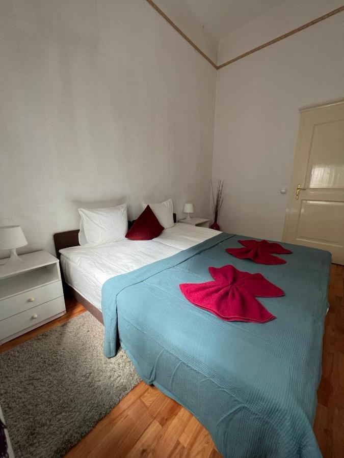 Elena Suite Boedapest Buitenkant foto